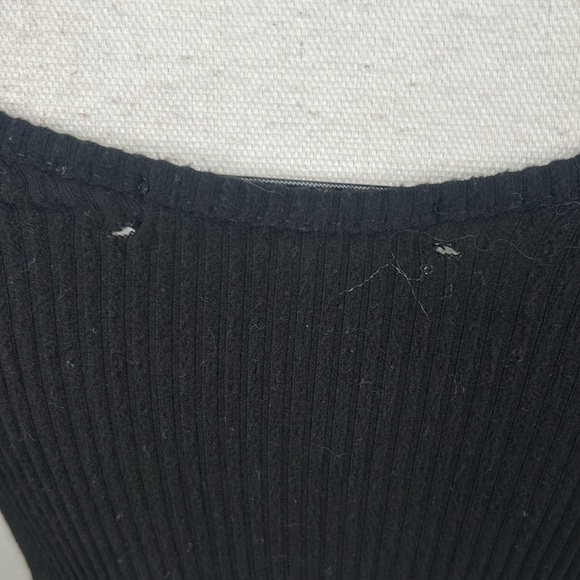 Godika Black Ribbed Long Sleeve 90's Y2K Casual Summer Crop Top Size Small - Picture 4 of 6